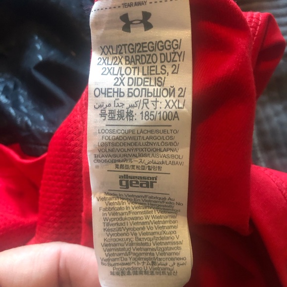 Under armour Mens ‘all season gear’ zip up - Picture 5 of 6